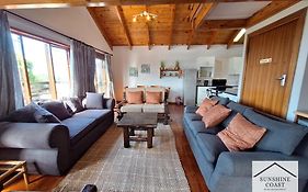 Nine Waves Beach House With Pool